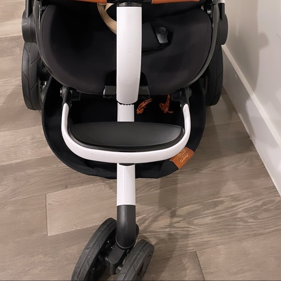 Quinny Moodd Stroller - Rachel Zoe Ltd Edition - Picture 5 of 12